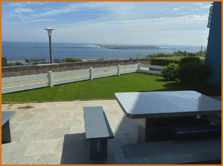 Terrasse mit Meerblick